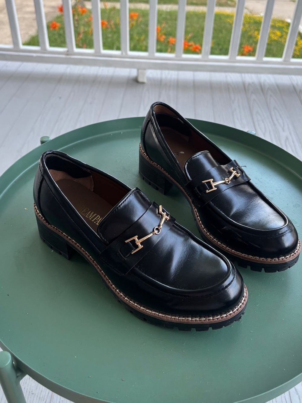 Black Women’s Business Casual Loafers